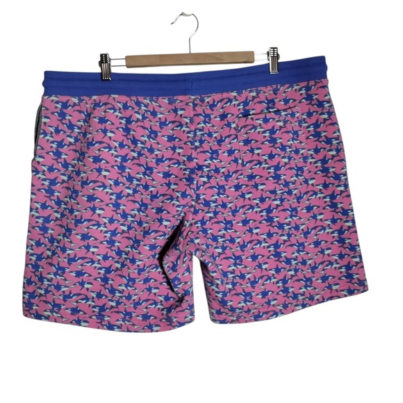 chubbies lounge shorts Size XXL 7" Inseam Pink Orca Print - Picture 2 of 9